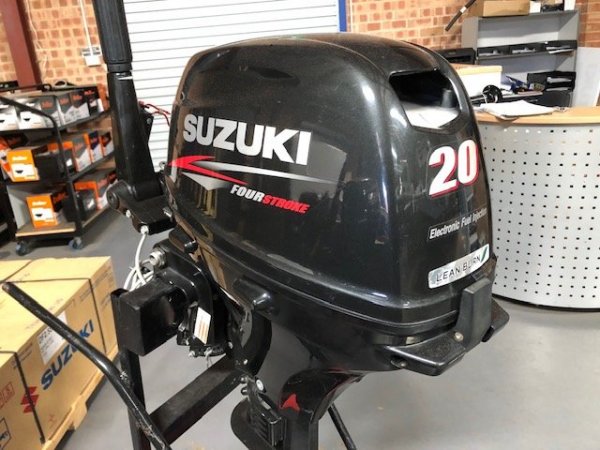 Suzuki 20HP Outboard Motor